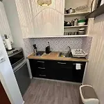 Apartman Studio Avec Terrasse Privee Parking Gratuit Tram Direct Centre-Ville *