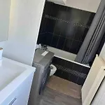 Apartman Studio Avec Terrasse Privee Parking Gratuit Tram Direct Centre-Ville Talence
