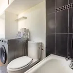 Studio Avec Terrasse Privee Parking Gratuit Tram Direct Centre-Ville * Talence