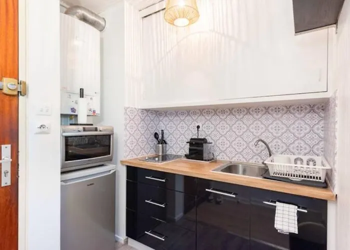 Idéal familles ou pros studio 4 pers à Talence, proche tram et Bordeaux centre Apartamento *