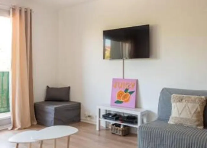 Idéal familles ou pros studio 4 pers à Talence, proche tram et Bordeaux centre Apartamento *
